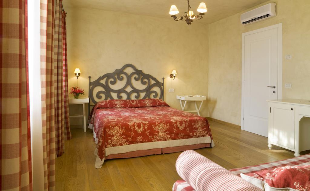 Hotel Casa Marinelli Farra di Soligo Zimmer foto